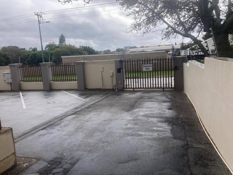 To Let Commercial Property for Rent in Newton Park Eastern Cape